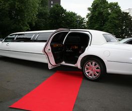 Weiße Limousine 02