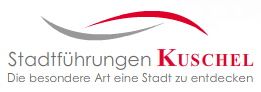 Logo mit Text: "Stadtführungen KUSCHEL, Die besondere Art eine Stadt zu entdecken", rote und graue Bögen.