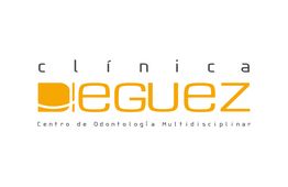 Logo de Clínica Dieguez, Centro de Odontología Multidisciplinar. Letras naranjas y grises.
