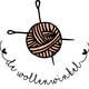 Een logo van een oranje bol van garen met de tekst "Vinterior" eronder.