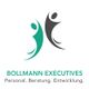 Zwei stilisierte Figuren, darüber der Text "BOLLMANN EXECUTIVES. Personal. Beratung. Entwicklung."