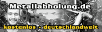 Schwarz-weiß Bild, "Metallabholung.de" und "kostenlos - deutschlandweit" mit Schrott im Hintergrund.