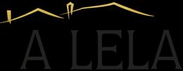 Logotipo con las palabras "A LELA" en negro y un diseño dorado similar a un techo encima.