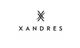 Logo van Xandres met zwart gestileerde letters en een grafisch symbool erboven op een witte achtergrond.