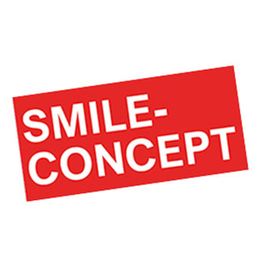 Logo rosso "Smile-Concept" su sfondo bianco.