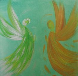 Abstrakte, farbenfrohe Figuren in Grün und Orange auf hellgrünem Hintergrund, die sich zudrehen.
