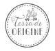 Logo circular con texto "Terra di origine" y dibujos de botellas y copa de vino.