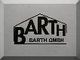 Schwarzes Firmenlogo "BARTH GMBH" auf grauem Hintergrund mit stilisiertem Hausdach.