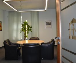 Hegner & Möller GmbH Kanzlei für Finanzen und Immobilien seit 1991 - Büro Besprechungsraum