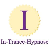 Gelbes Siegel mit violettem "I", darunter der Text "In-Trance-Hypnose".