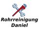 Gekreuzte Werkzeuge und Text "Rohrreinigung Daniel".