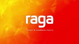 Texto blanco "raga" en fondo degradado naranja y rojo. Subtítulo: "Porque la ortodoncia importa."