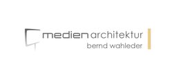 Logo mit Text "medienarchitektur bernd wahleder" und einem gelben Streifen rechts.