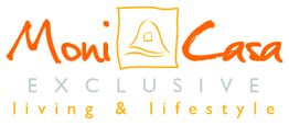 Logo "Moni Casa Exclusive, living & lifestyle" in orange Schrift mit stilisiertem Hausbild.