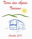 Desenho de um ônibus sob sol e colinas, com texto "Terra das Águas Turismo, Desde 2011".