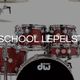 Drumstel met de tekst "Drumschool Lepelstraat" erop.