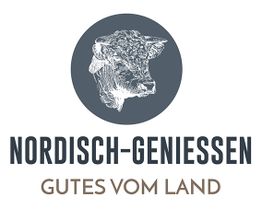 Logo mit Kuhkopf, Text: "Nordisch-Genießen" oben und "Gutes vom Land" unten, auf grauem Kreis.