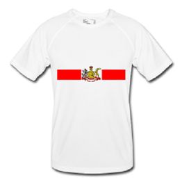 Weißes T-Shirt mit rotem Streifen und Wappen auf der Brust.