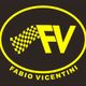 Logotipo com as letras "FV" e bandeira quadriculada amarela em fundo preto, texto "FABIO VICENTINI".