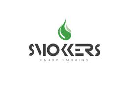Logo mit grünem Flammensymbol, darunter der Text "SMOKERS ENJOY SMOKING" in Schwarz.
