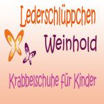 Lila und orangefarbene Schmetterlinge neben Text: Lederschlüppchen Weinhold, Krabbelschuhe für Kinder.
