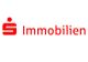 Rotes Logo mit einem "S" und dem Wort "Immobilien" auf weißem Hintergrund.