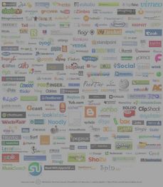 Collage von bunten Logos verschiedener Web-Startups auf grauem Hintergrund.