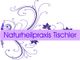 Text "Naturheilpraxis Tischler" in lila mit dekorativem Blumenmuster im Hintergrund.
