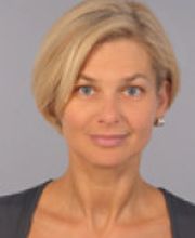 Nelli Hajba Finanzmaklerin