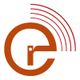 Abstraktes Logo mit einem stilisierten „e“, braunem Ring und roten Radiowellenlinien rechts.