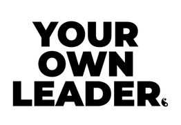 "Zwart-witte tekst: 'YOUR OWN LEADER' met een klein yin-yang symbool onderaan rechts."