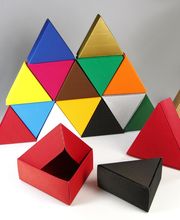 Klappdeckel-Geschenkverpackungen in Triangelform