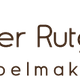 Logo met tekst "Casper Rutges meubelmaker" en afbeelding van een groen blad.