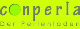 Logo: "conperla Der Perlenladen" auf hellgrünem Hintergrund mit grauer Schrift.
