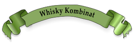 Grünes Banner mit der Aufschrift "Whisky Kombinat" auf schwarzem Hintergrund.