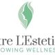 Logo con silhouette verde di un viso e testo: Oltre L'Estetica, Growing Wellness.