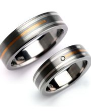 Trauringe von TITAN - pur  Made in Hamburg