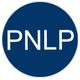 Blauer Kreis mit weißen Buchstaben "PNLP" in der Mitte.