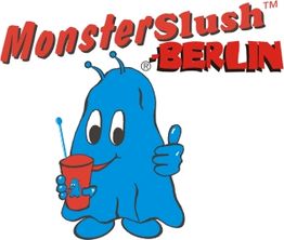 Blaue Figur mit Daumen hoch, hält roten Slush. Text: "MonsterSlush BERLIN".