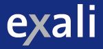 Logo mit dem Wort "exali" in weißen und grauen Buchstaben auf blauem Hintergrund.