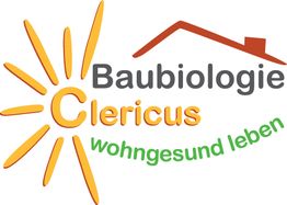 Logo von Baubiologie Clericus: Sonne, Hausdach, Text "wohngesund leben".