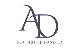 Logo con letras "AD" y texto "El Atico de Daniela" en fondo blanco.