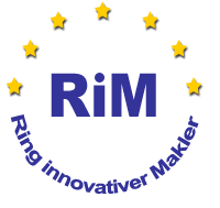 Logo mit blauem Text "RiM" und "Ring innovativer Makler", umgeben von gelben Sternen.