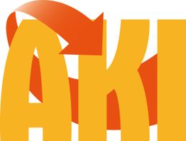 Gelbes "AKI"-Logo mit rotem Pfeil, der sich um das "A" schlingt.