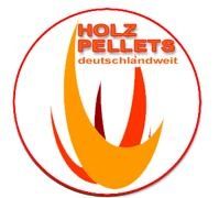 Logo mit rotem Text "HOLZ PELLETS deutschlandweit" und orange-rotem Flammenmotiv im Kreis.