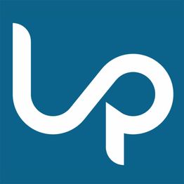 Logo blanco de letras "up" en fondo azul.