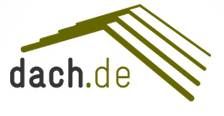 Logo mit Schriftzug "dach.de" und stilisiertem grünen Dach.