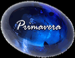 Blauer Edelstein mit dem Schriftzug "Primavera" in weißer Schrift.