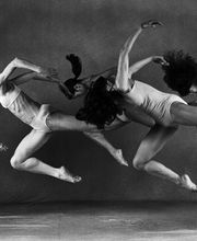 Frankfurt am Main Modern Dance Yoga Zeitgenössischer Tanz mit Jörg Wenzel