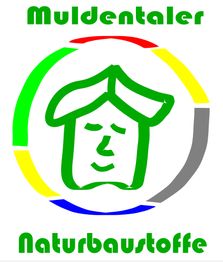 Logo mit grünem Haus und Gesicht, umgeben von buntem Kreis. Text: Muldentaler Naturbaustoffe.